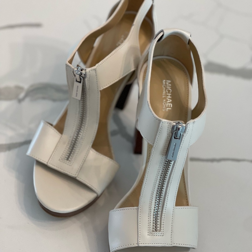 MK/Michael Kors Platform Zip Block Heels